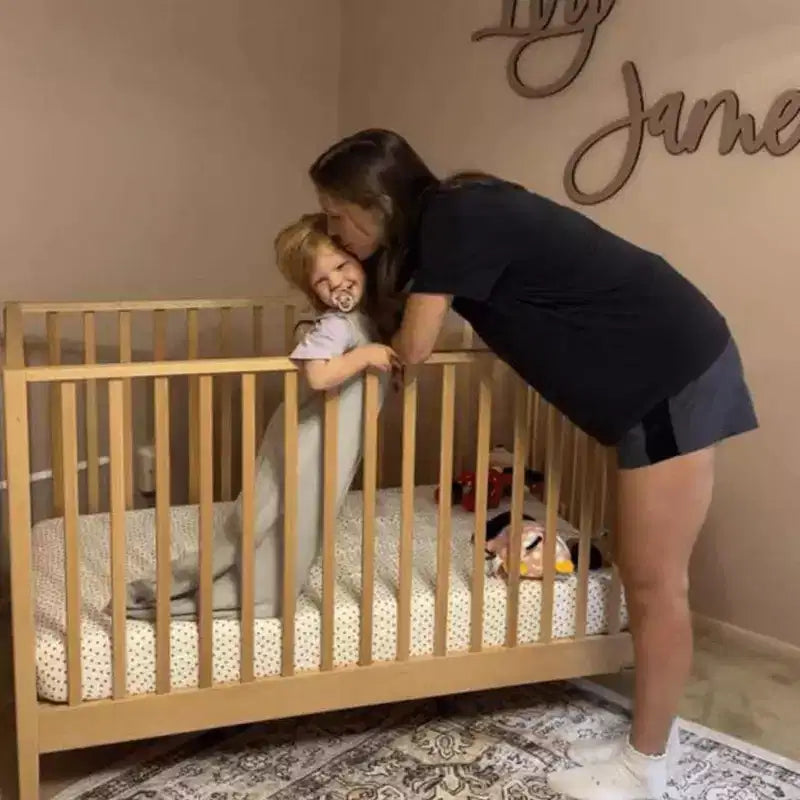 Lit de bébé 3-en-1 convertible, hêtre massif, certifié GREENGUARD Gold, fabriqué en Italie