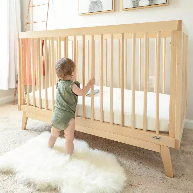 Lit de bébé convertible 3-en-1, en hêtre européen massif, certifié GREENGUARD Gold, fabriqué en Italie