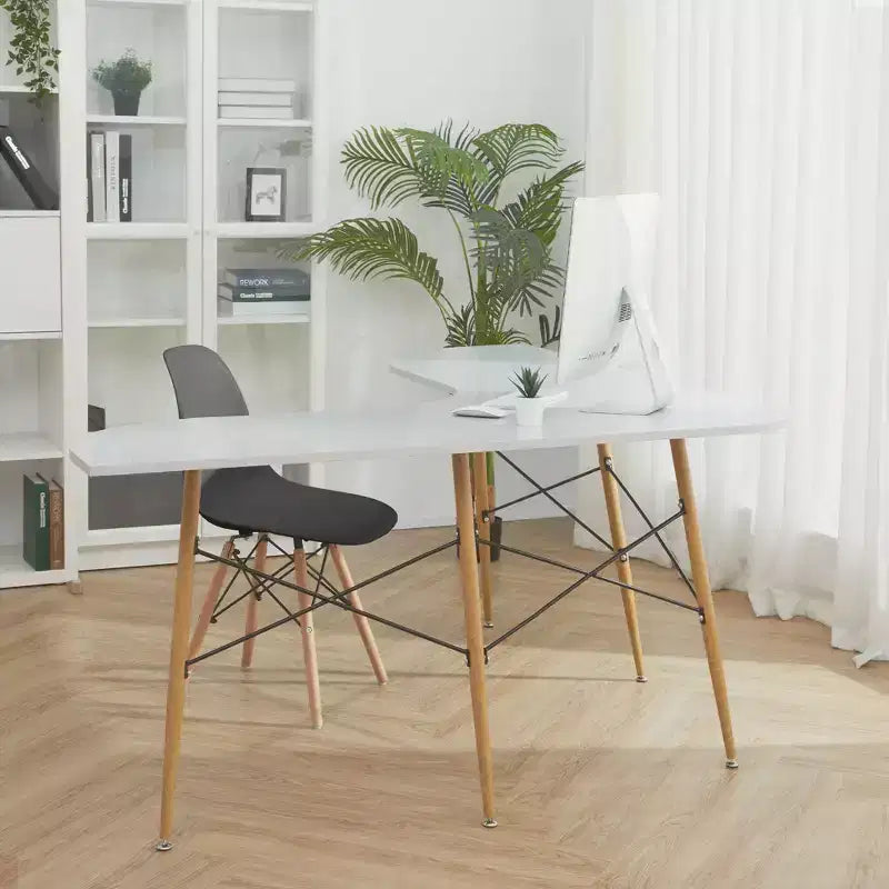 Lot de 2 chaises de salle à manger en plastique avec pieds en bois, noir, style moderne, capacité 150 kg